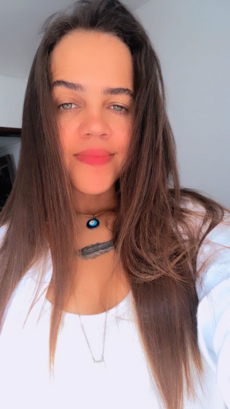 Josiane Candida - Escritora